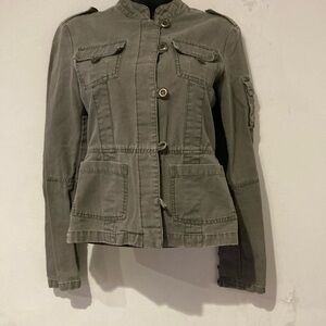 Vintage Green American Rag Military Jacket in excellent pre~loved condition.